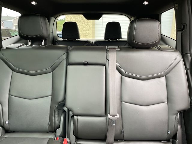 Vehicle image 38 of 45