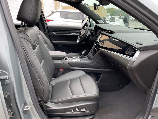 Vehicle image 44 of 45