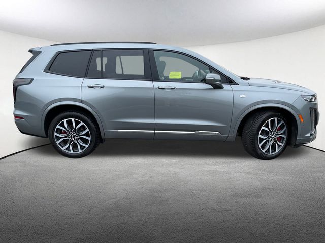 Vehicle image 5 of 45