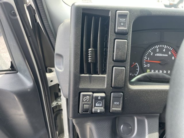 2024 Chevrolet 4500 HG LCF Gas Base Image 16 of 20