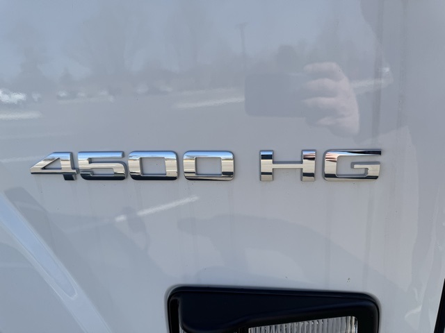 2024 Chevrolet 4500 HG LCF Gas Base Image 17 of 18