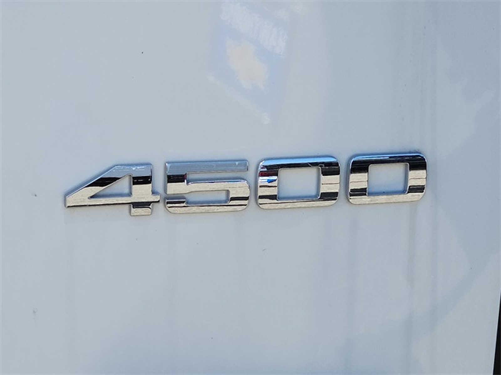 2024 Chevrolet 4500 HG LCF Gas Base Image 8 of 12