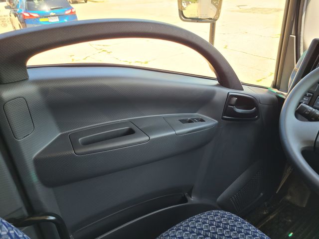 2024 Chevrolet 4500 HG LCF Gas Base Image 23 of 28