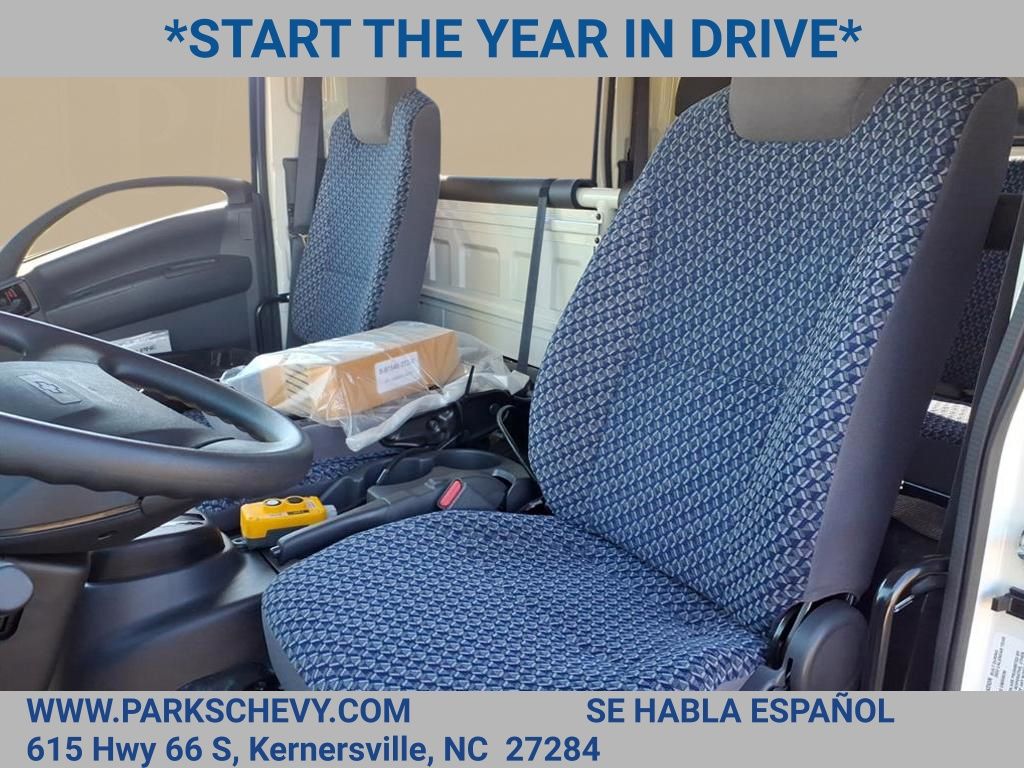 2024 Chevrolet 5500 XG LCF Gas Base Image 3 of 25