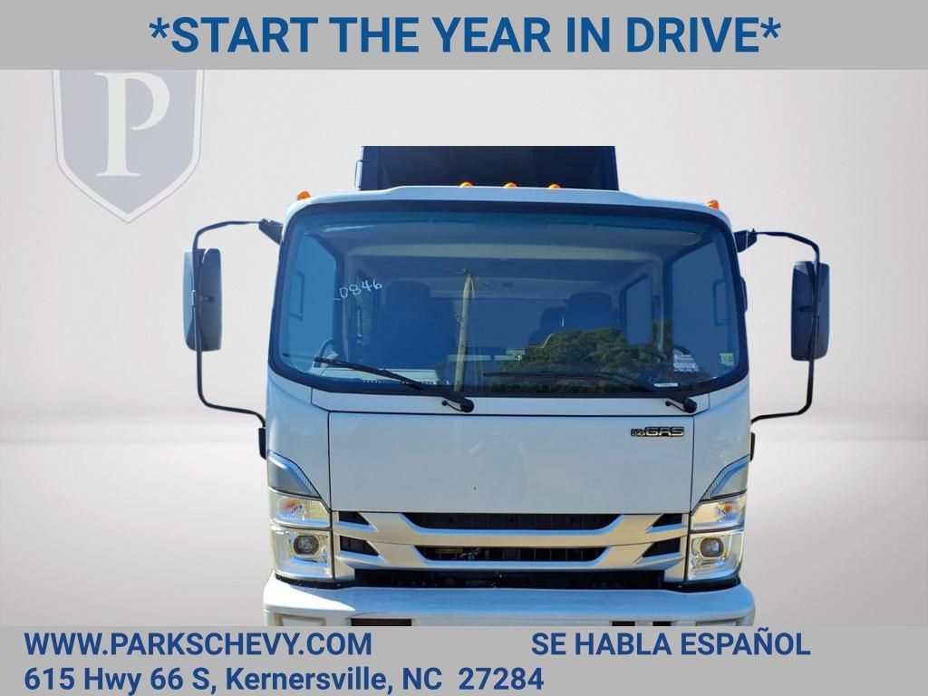 2024 Chevrolet 5500 XG LCF Gas Base Image 2 of 25