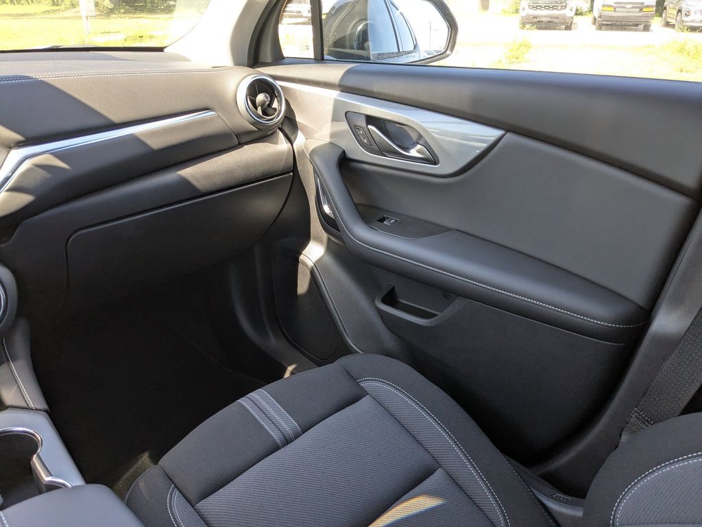 2024 Chevrolet Blazer LT Image 26 of 28