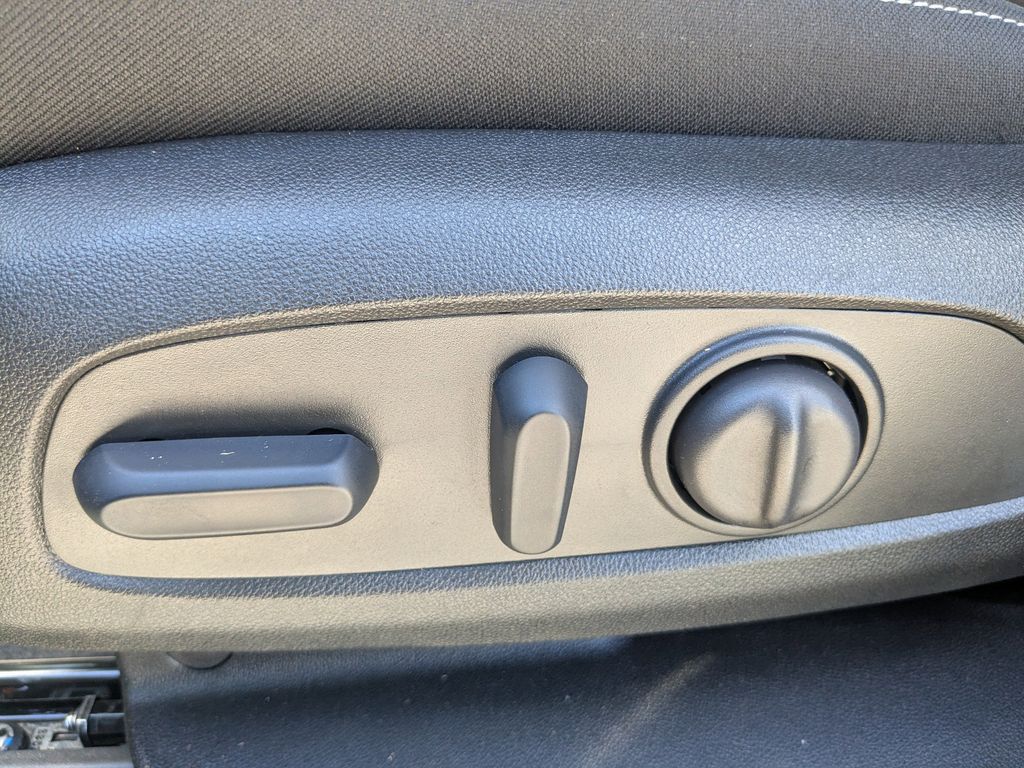 2024 Chevrolet Blazer LT Image 23 of 28