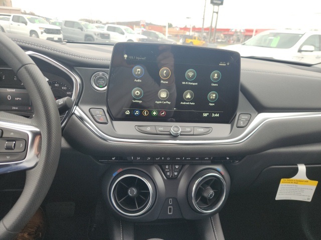 Vehicle image 12 of 17
