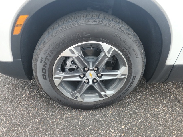 Vehicle image 7 of 17