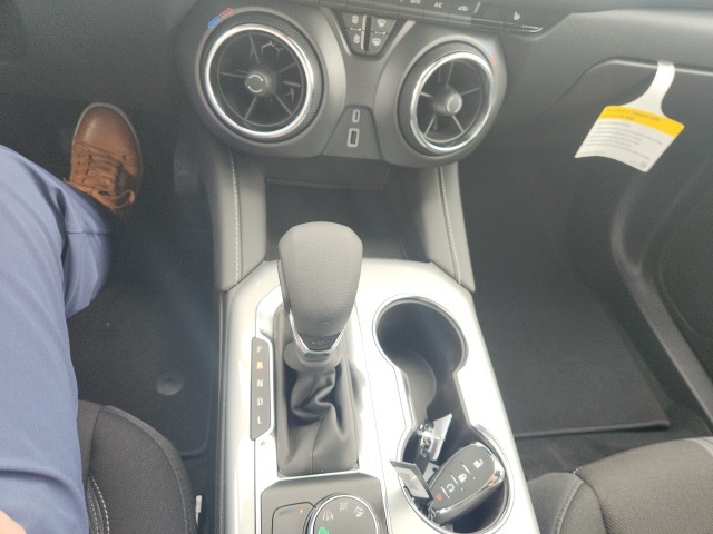 Vehicle image 17 of 17