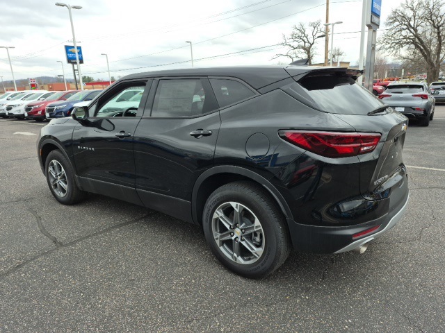 Vehicle image 5 of 13