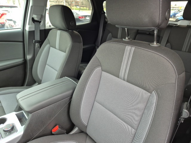 Vehicle image 9 of 13