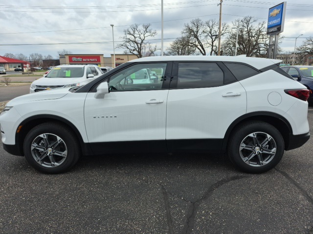 Vehicle image 7 of 13