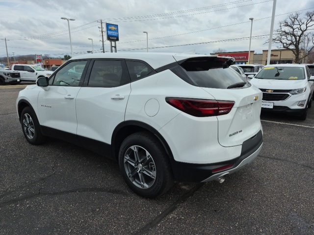 Vehicle image 6 of 13