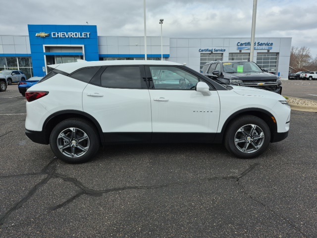 Vehicle image 3 of 13