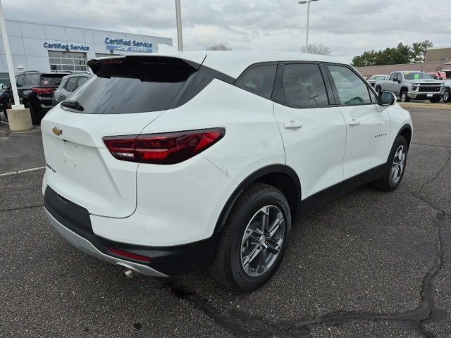 Vehicle image 4 of 13