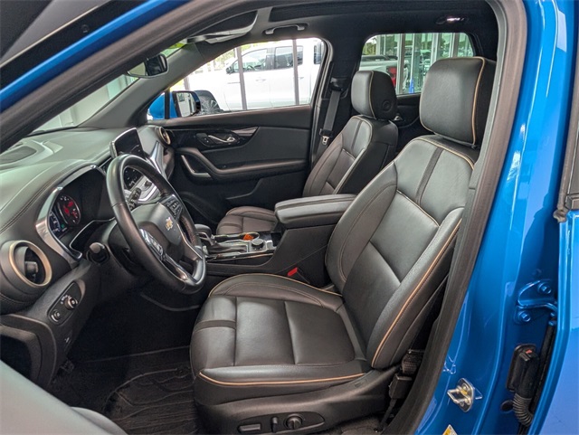 Vehicle image 15 of 36