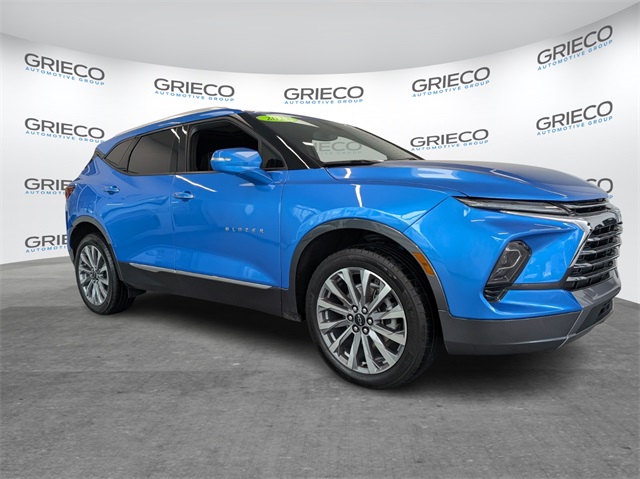 Vehicle image 4 of 36