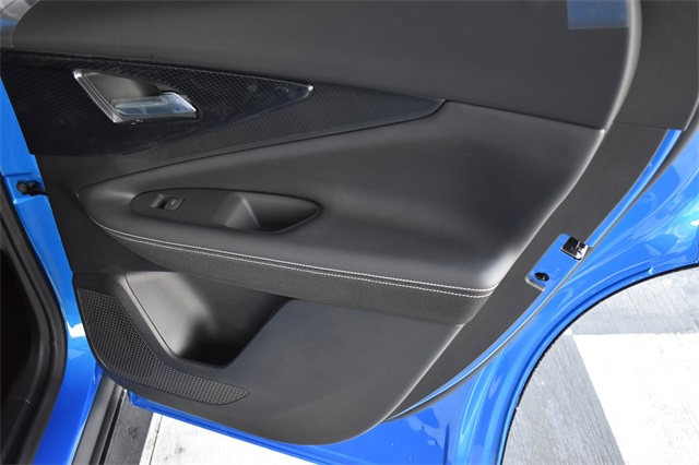 Vehicle image 36 of 37