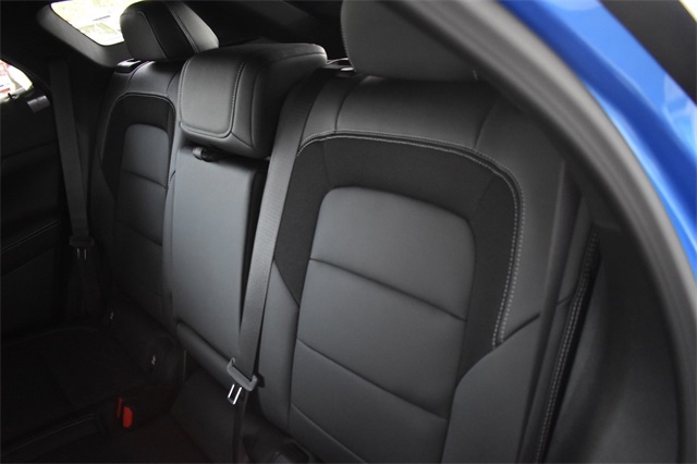 Vehicle image 16 of 37