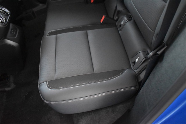 Vehicle image 17 of 37