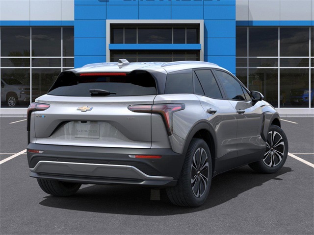 Vehicle image 7 of 32