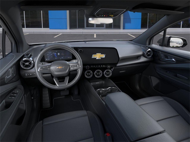 Vehicle image 14 of 32