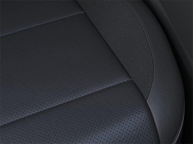 Vehicle image 13 of 32
