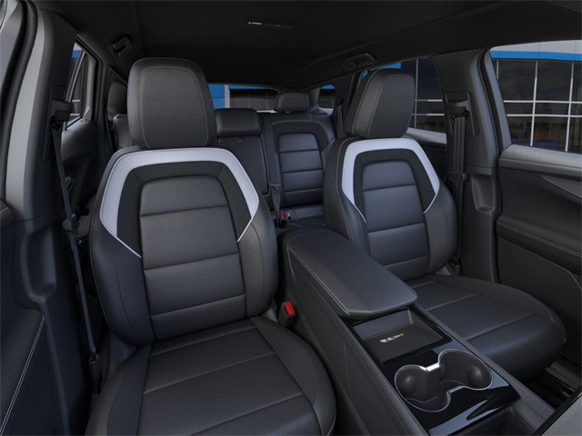 Vehicle image 10 of 32