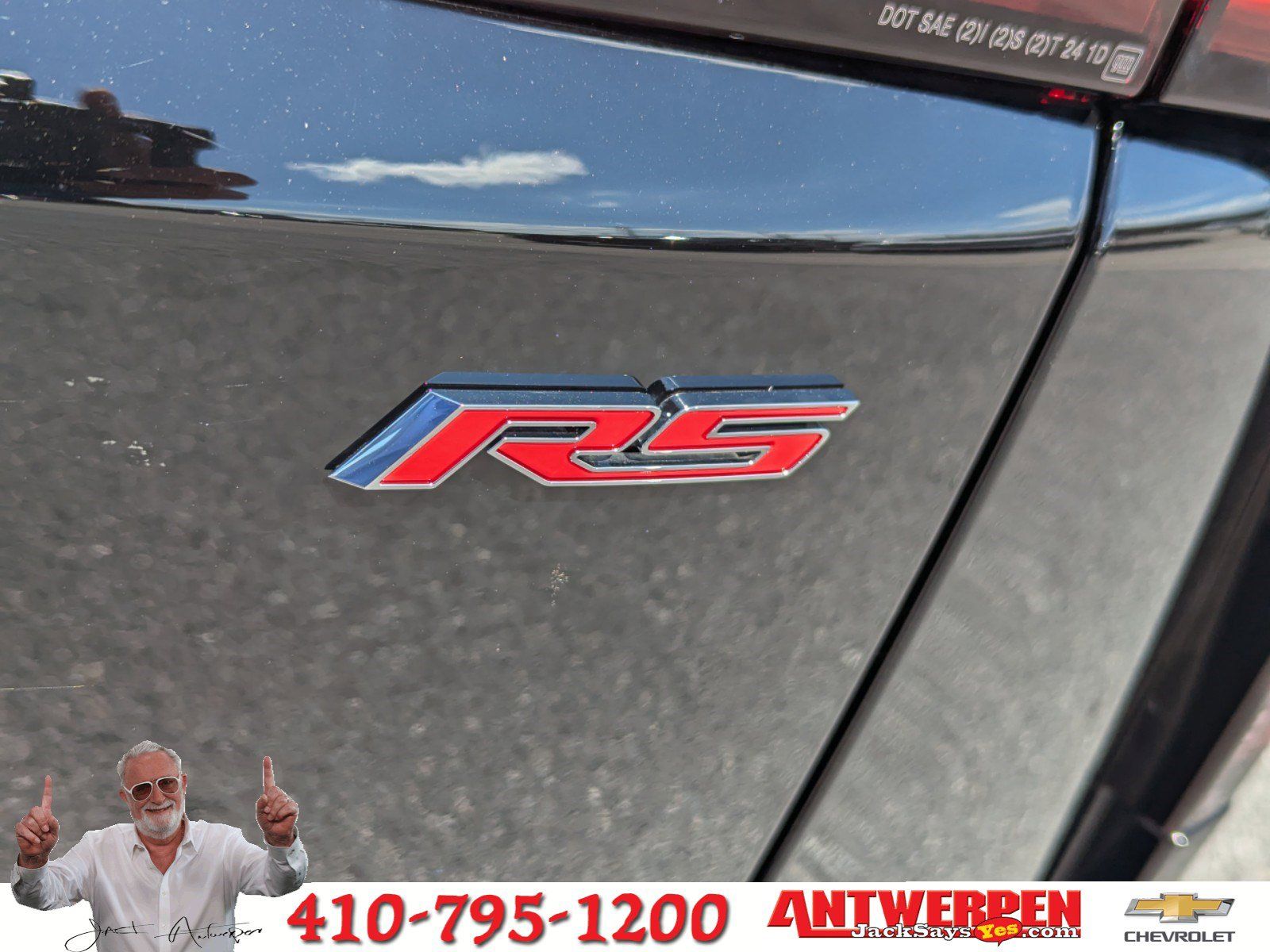 Vehicle image 17 of 31