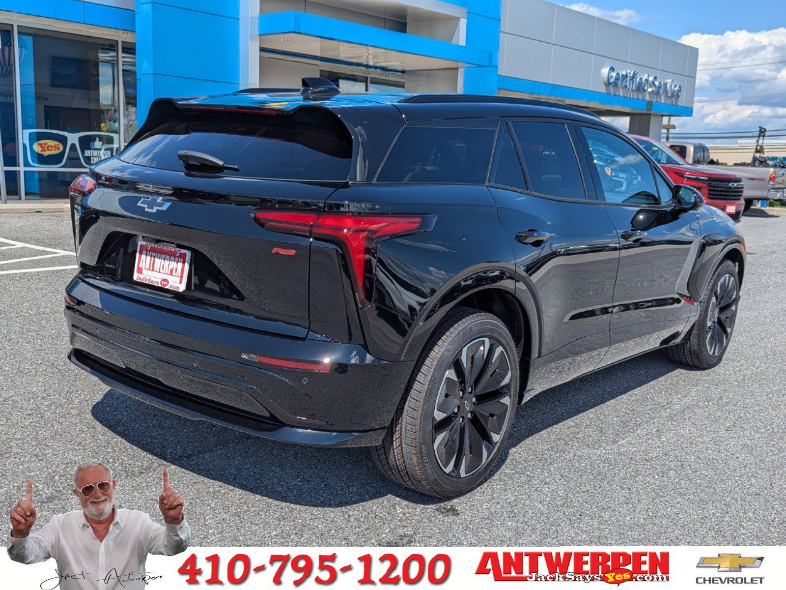 Vehicle image 4 of 31