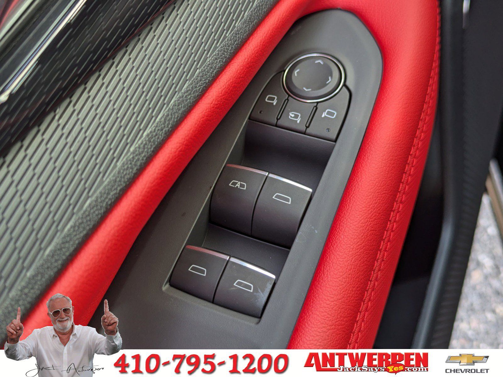 Vehicle image 24 of 31