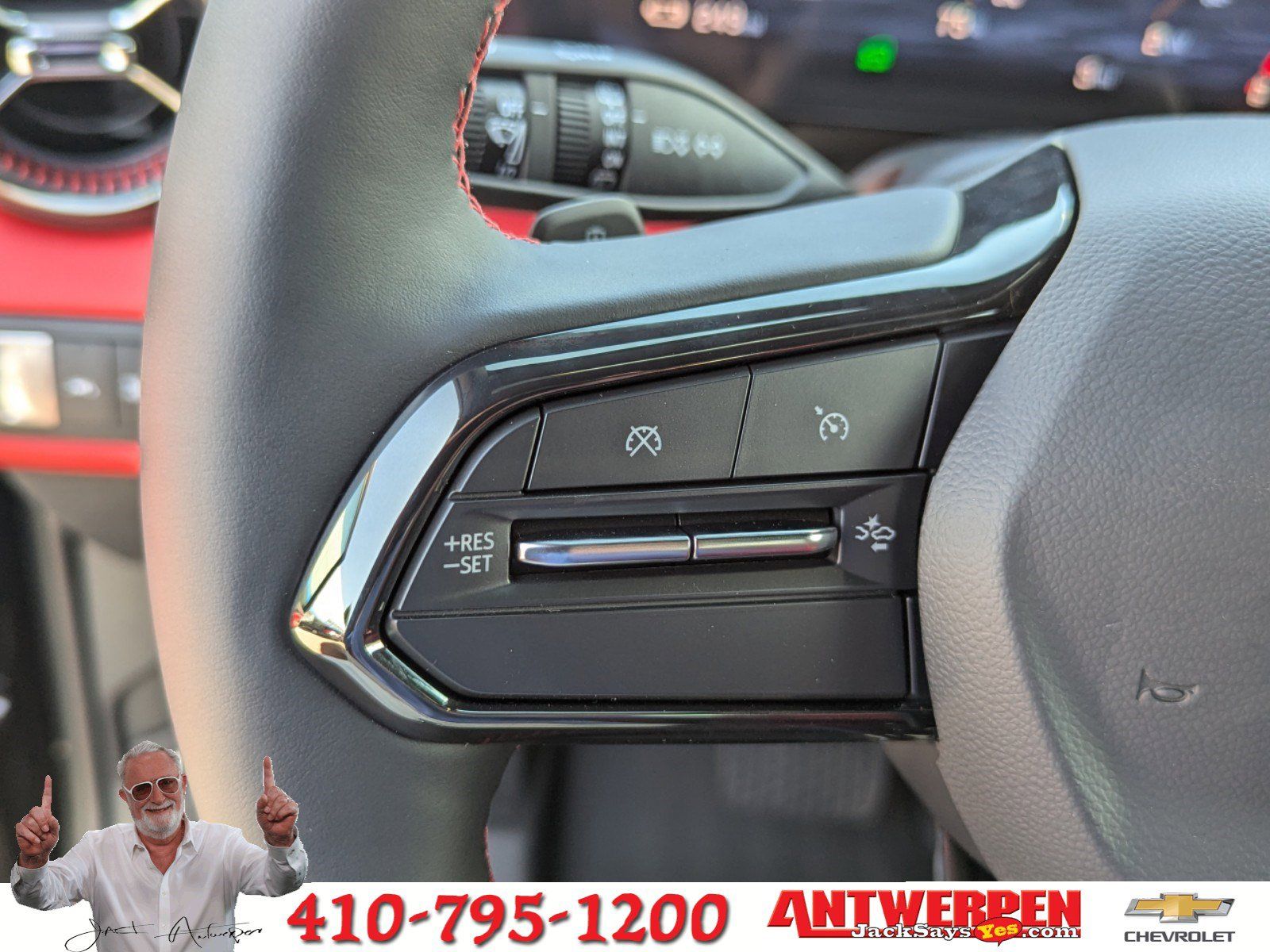 Vehicle image 23 of 31