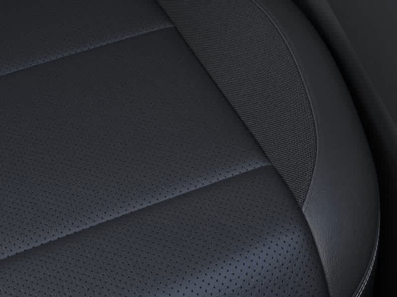 Vehicle image 21 of 24