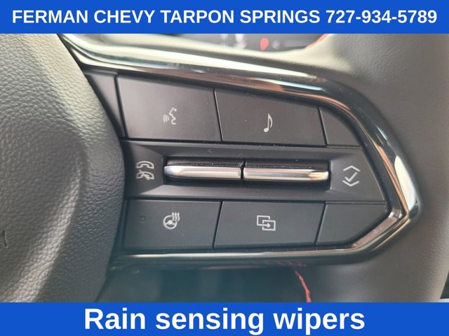 Vehicle image 27 of 32