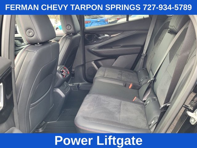 Vehicle image 13 of 32