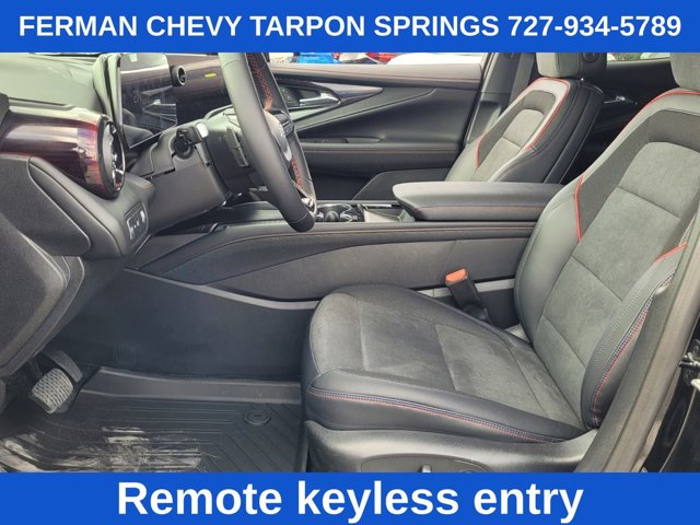 Vehicle image 12 of 32