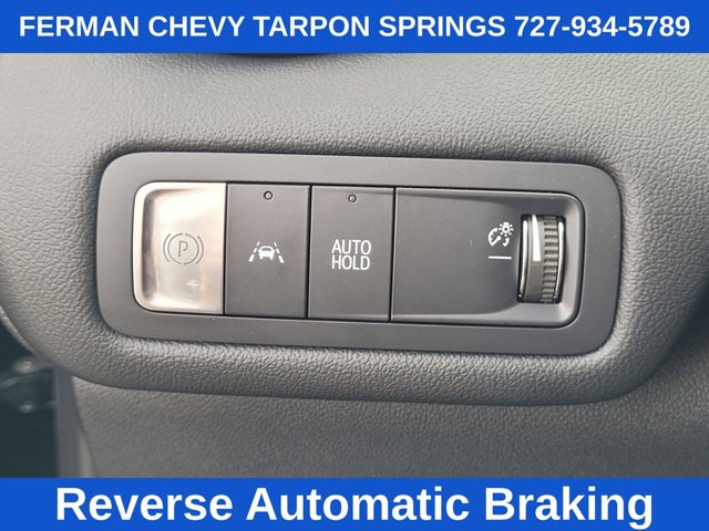 Vehicle image 22 of 32