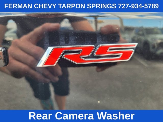 Vehicle image 16 of 32