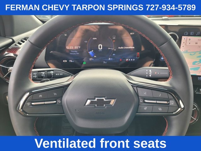 Vehicle image 26 of 32