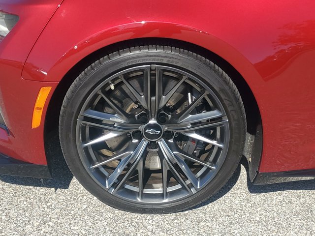 2024 Chevrolet Camaro ZL1 Image 10 of 31