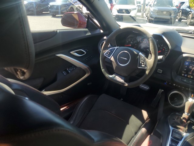 2024 Chevrolet Camaro ZL1 Image 16 of 31