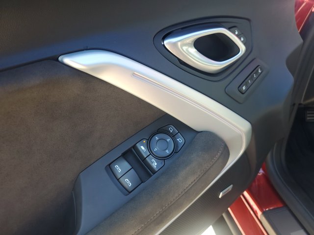 2024 Chevrolet Camaro ZL1 Image 25 of 31