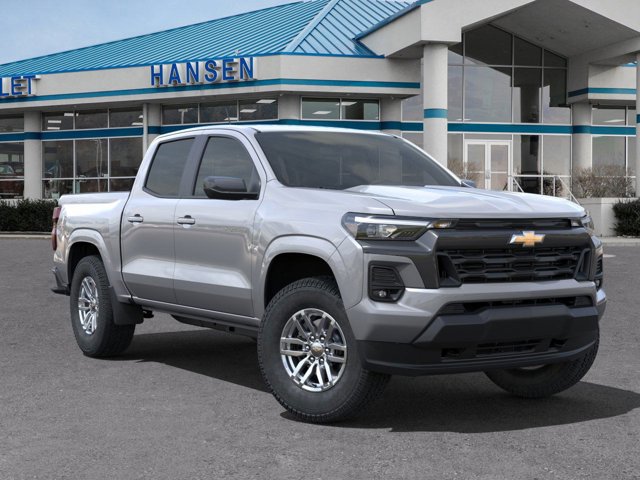 Vehicle image 5 of 24