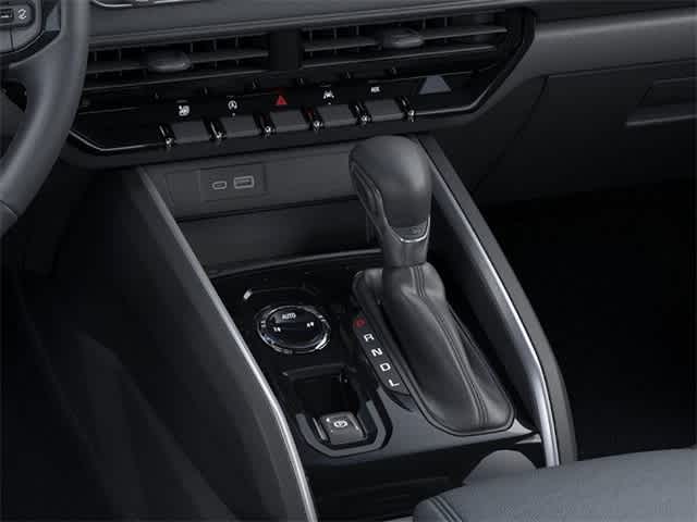 Vehicle image 23 of 24