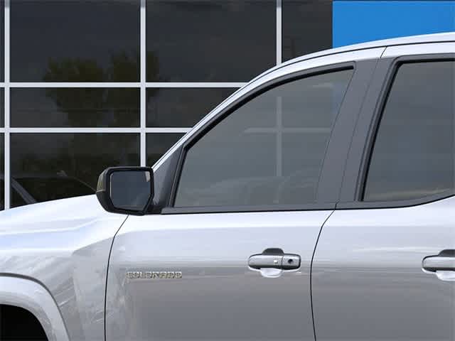 Vehicle image 12 of 24