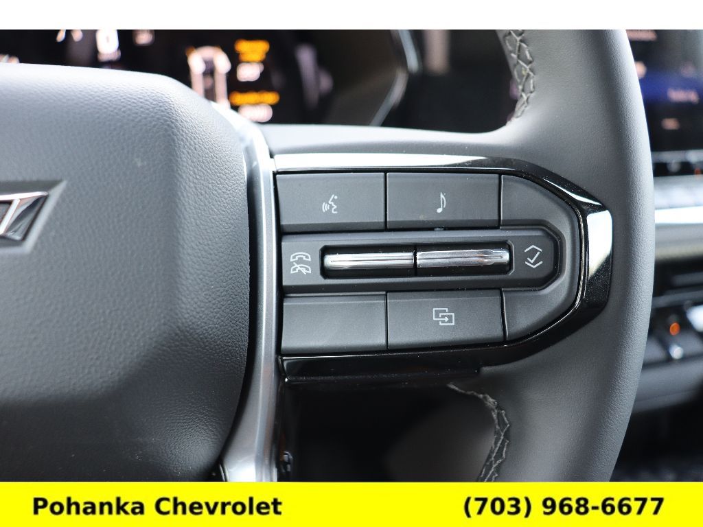 Vehicle image 13 of 35