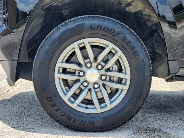 2024 Chevrolet Colorado LT Image 7 of 21