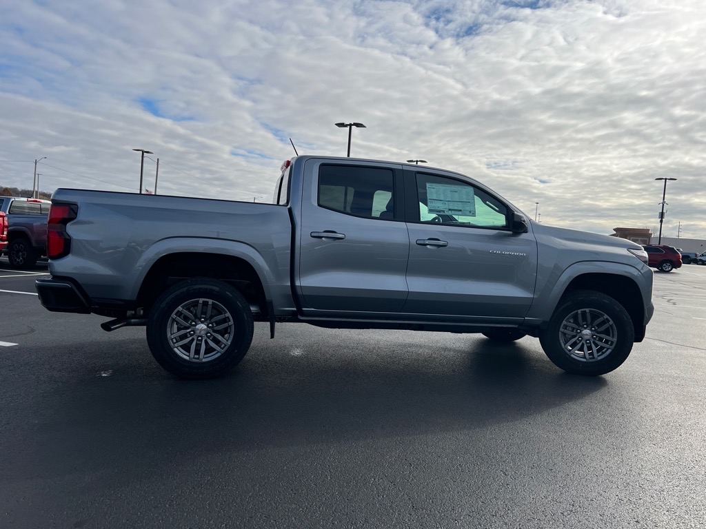 Vehicle image 2 of 26