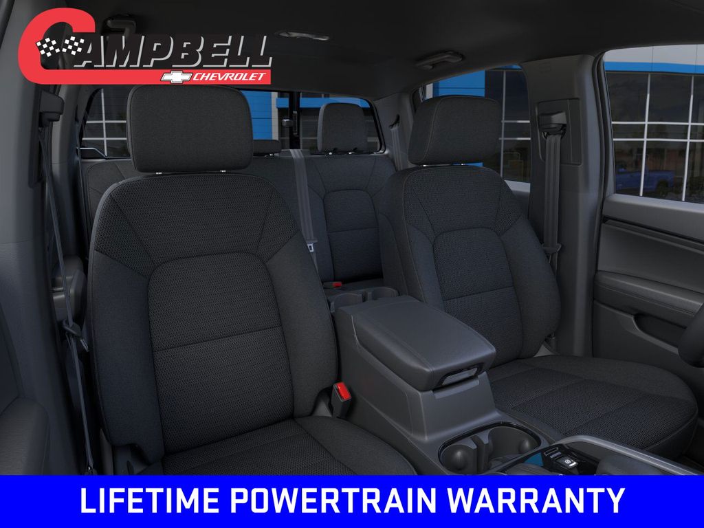 Vehicle image 17 of 25